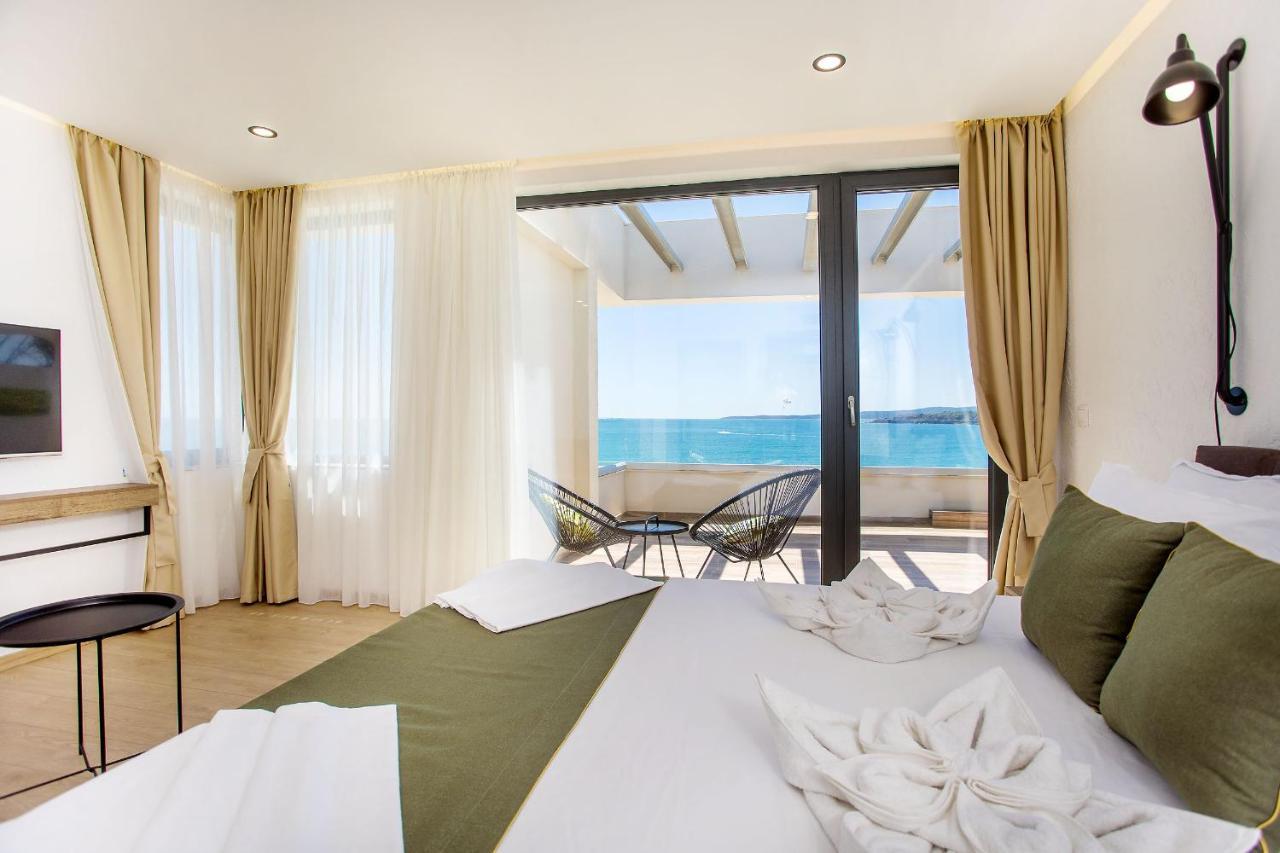 Olive Villas Beach Hotel Sozopol Exterior photo