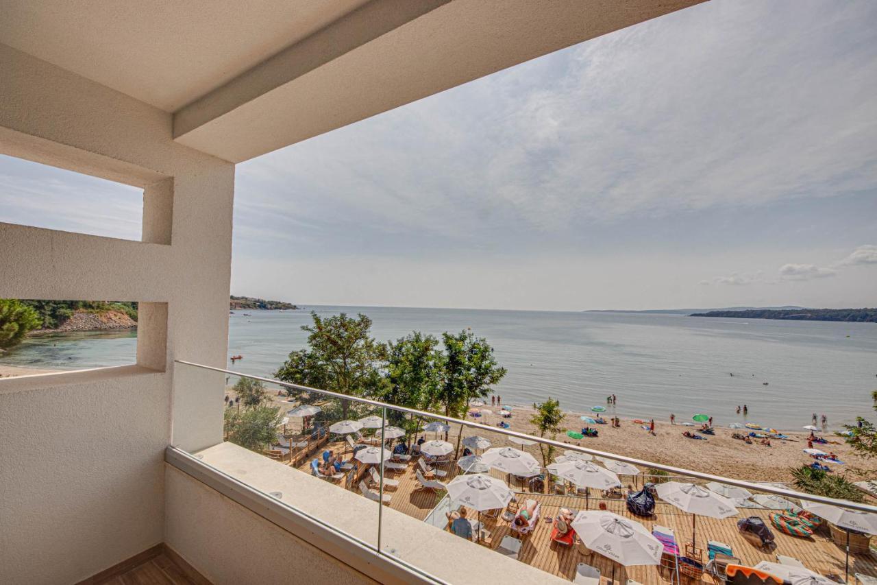 Olive Villas Beach Hotel Sozopol Exterior photo